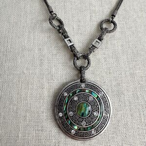 Lia Sophia  DREAM GIRL  Genuine Abalone & Cut Crystals Bohemian Necklace 20-23”